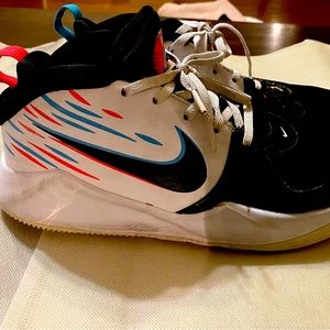 Nike Youth Basketball Shoes
